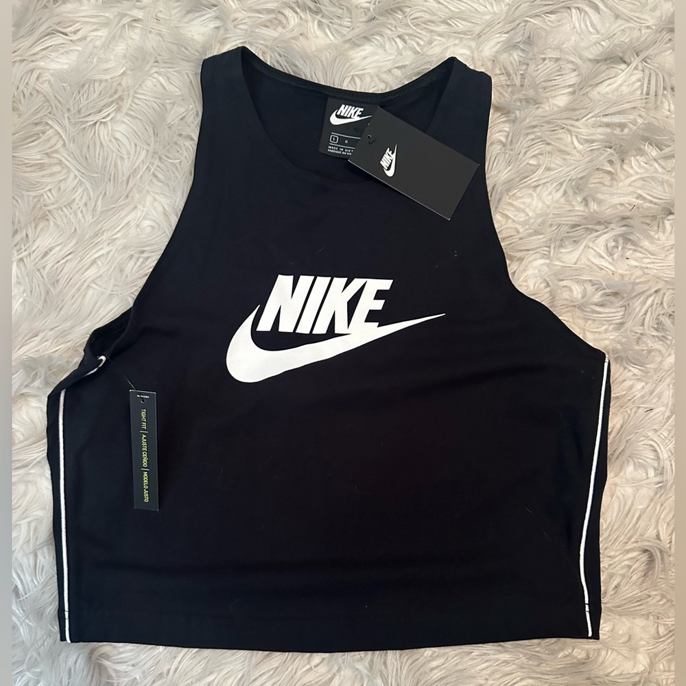 Nike Crop